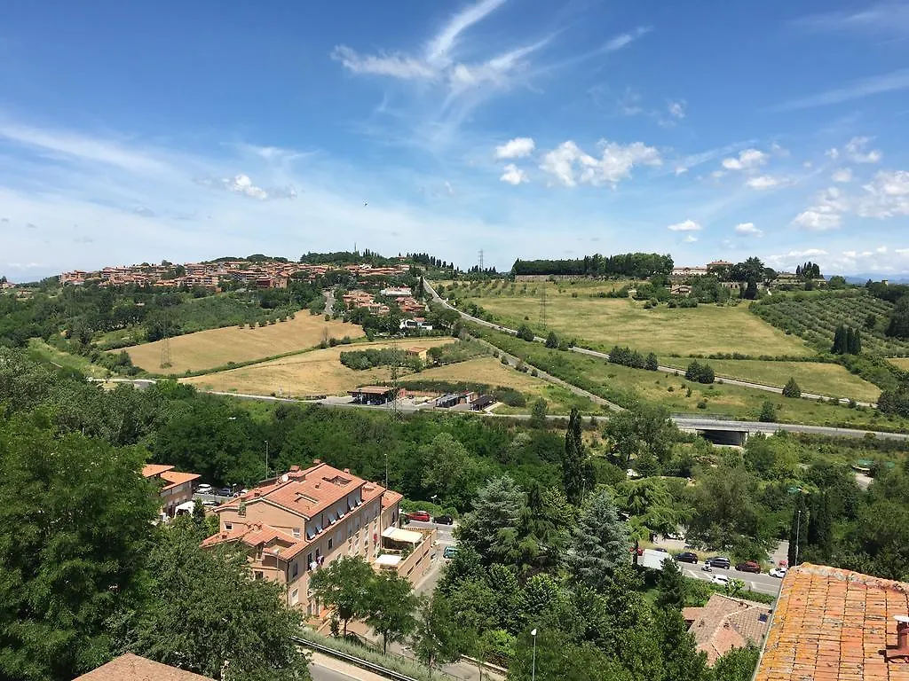 Numero Dodici Appartamento Alpha 0*, Siena