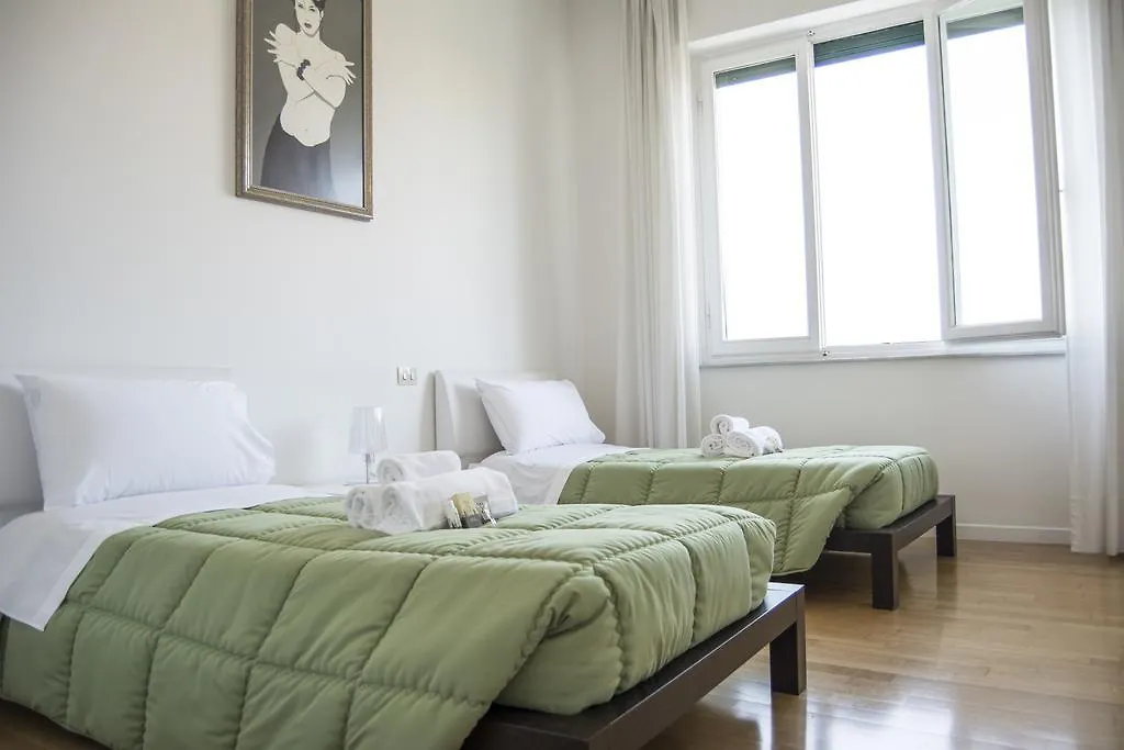 Apartment Numero Dodici Appartamento Alpha